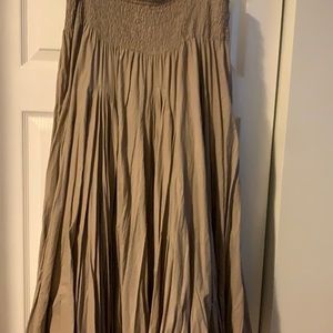 A line flattering soft surroundings skirt